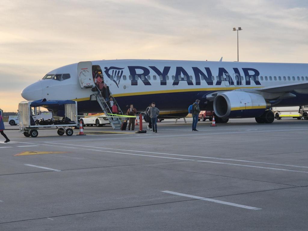 Ryanair zapowiada pozwy wobec większej liczby pasażerów zakłócających loty