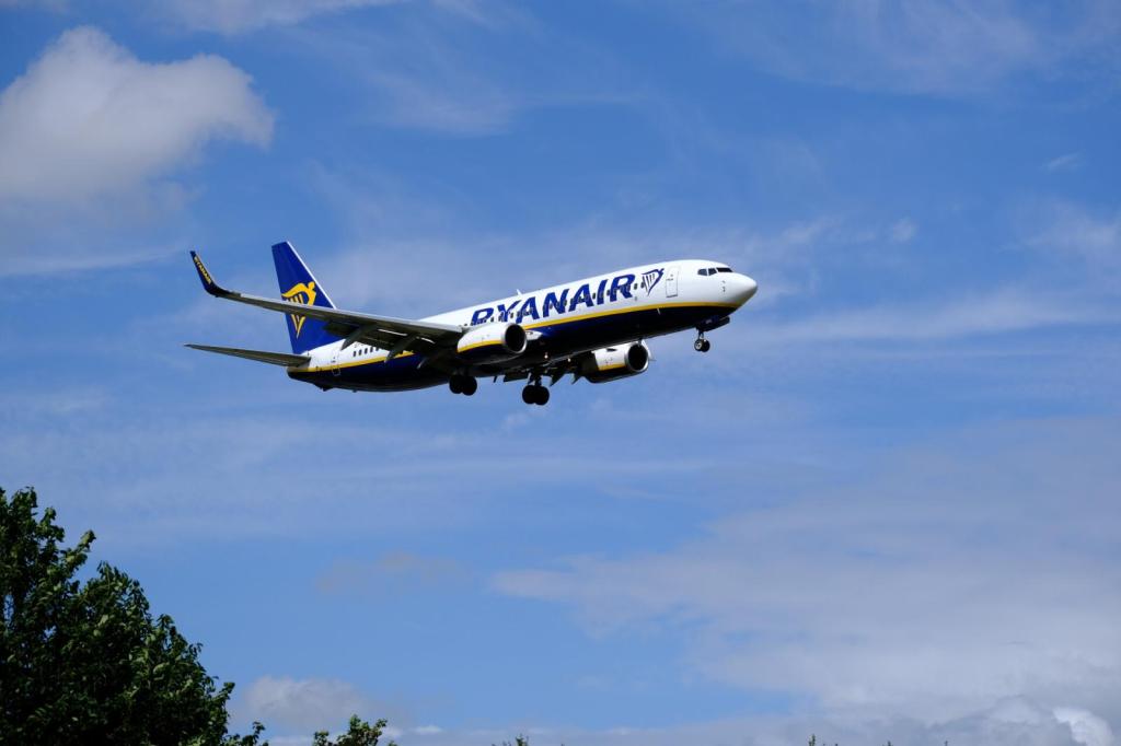 Alarm w powietrzu i nagły zwrot. Samolot Ryanair wrócił na lotnisko